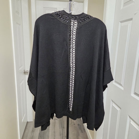 Black Oversized Kimono Cardigan | Open Front Crochet Trim Boho Layering Piece - Picture 9 of 9